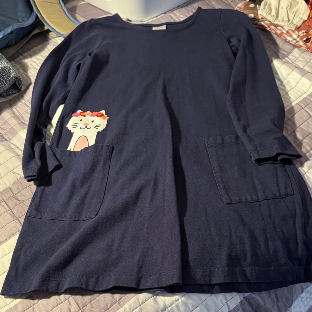 Hanna Andersson Navy Long Sleeve Tee with Cat Pocket